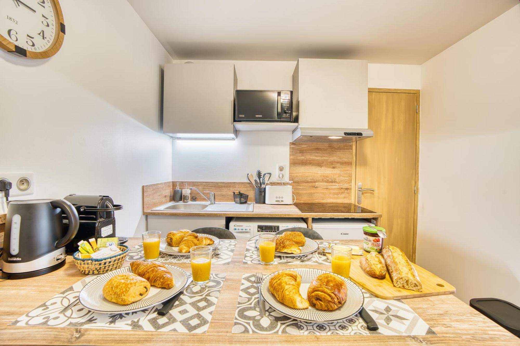 Apartamento Les Hourtous Netflix Wi-Fi Fibre Terasse 4 Pers Banassac Exterior foto