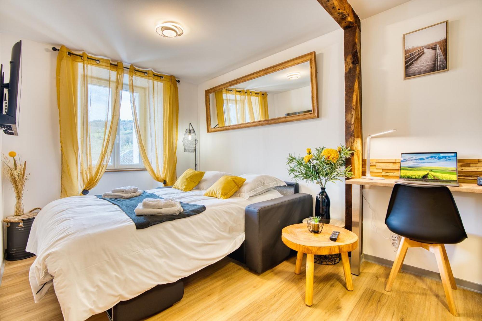 Apartamento Les Hourtous Netflix Wi-Fi Fibre Terasse 4 Pers Banassac Exterior foto